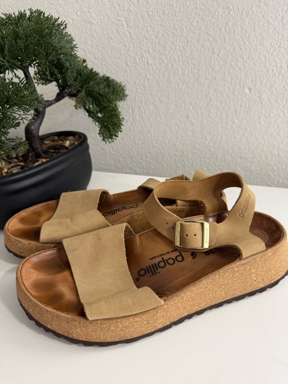 Birkenstock Papillio Glenda Tan Cork Platform Sandals with Gold Buckle - Picture 3 of 7